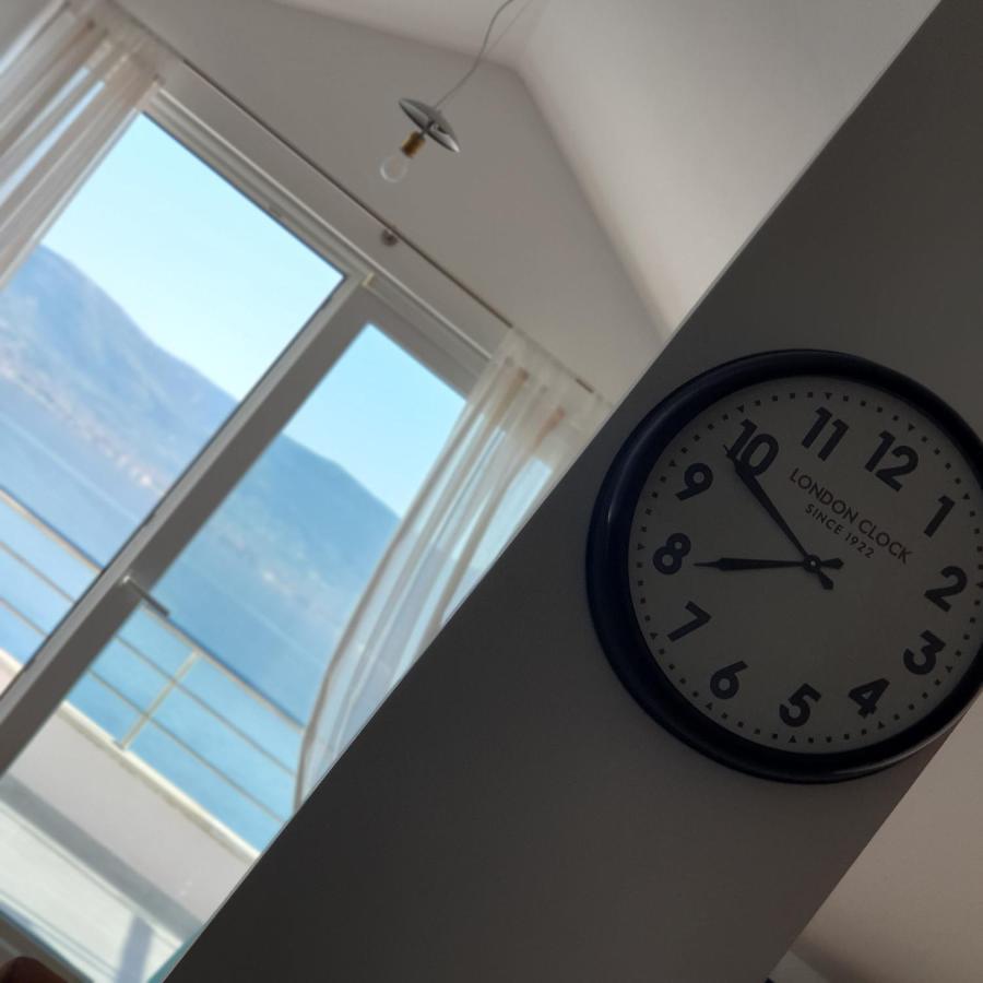 Apartment Kate Слатине Экстерьер фото